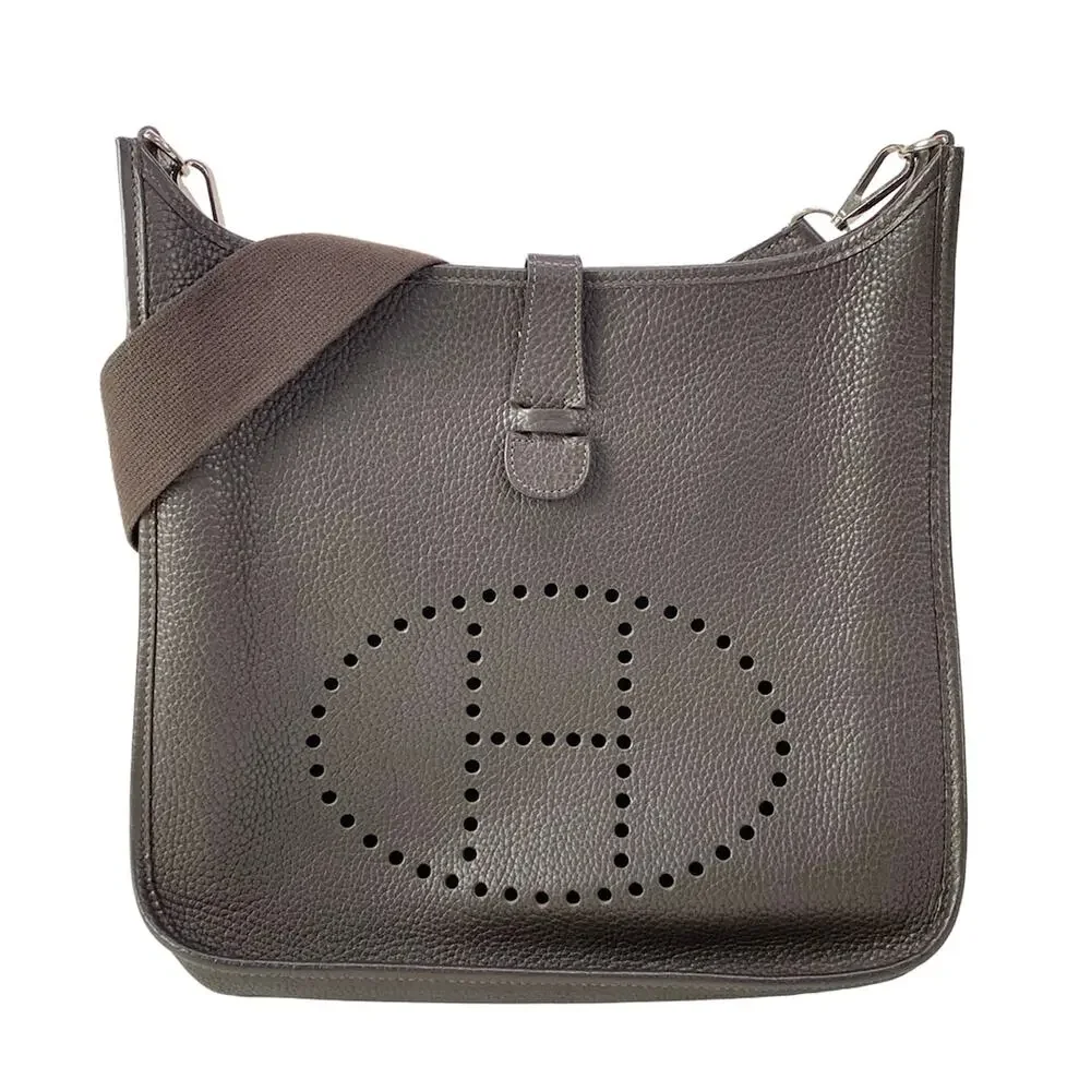 Hermès Evelyne II MM Shoulder Bag